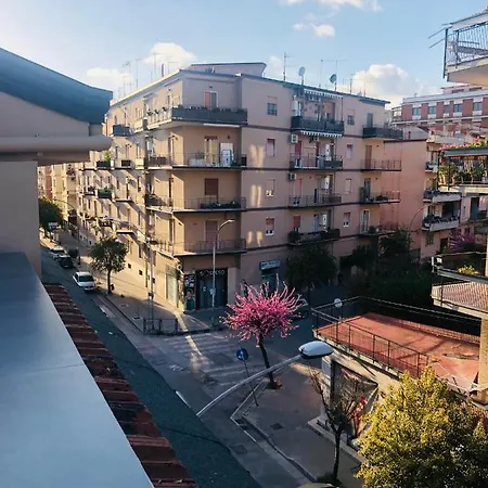 Alojamento de Acomodação e Pequeno-almoço Carpe Diem Caserta